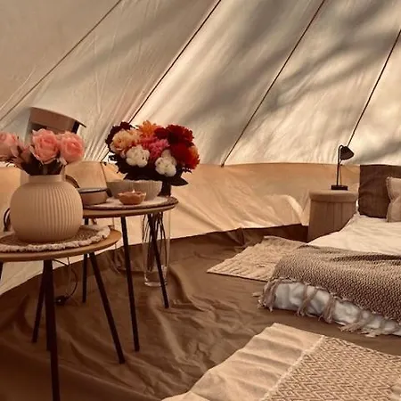 Glamping Goed Den Bogaerde Luxury tent Beernem